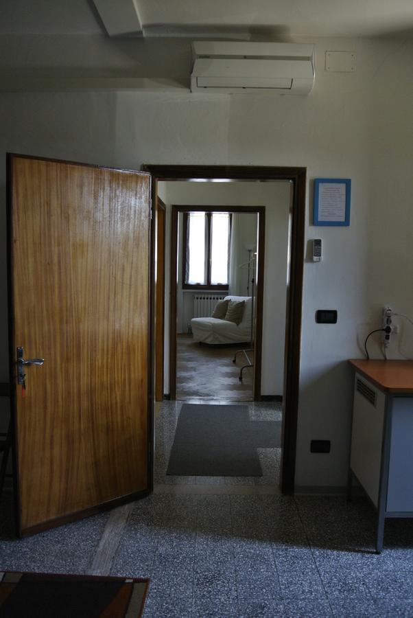 Casa D'Oro Rooms Местре Екстер'єр фото